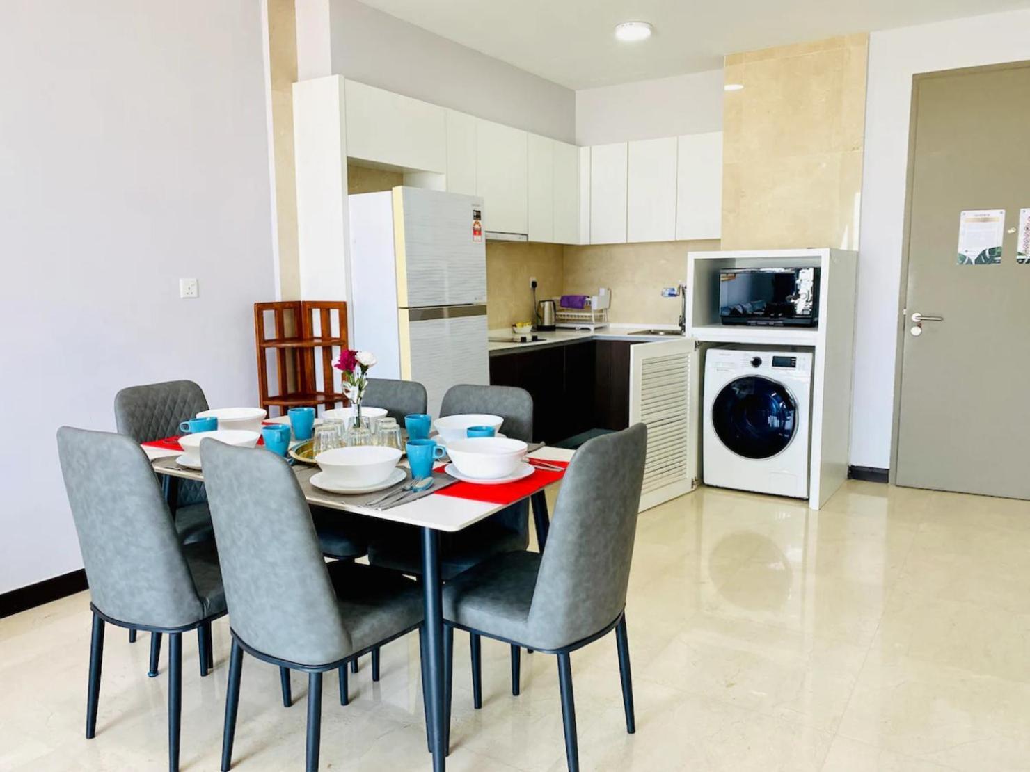 Silverscape Seaview Residence Melaka Bagian luar foto