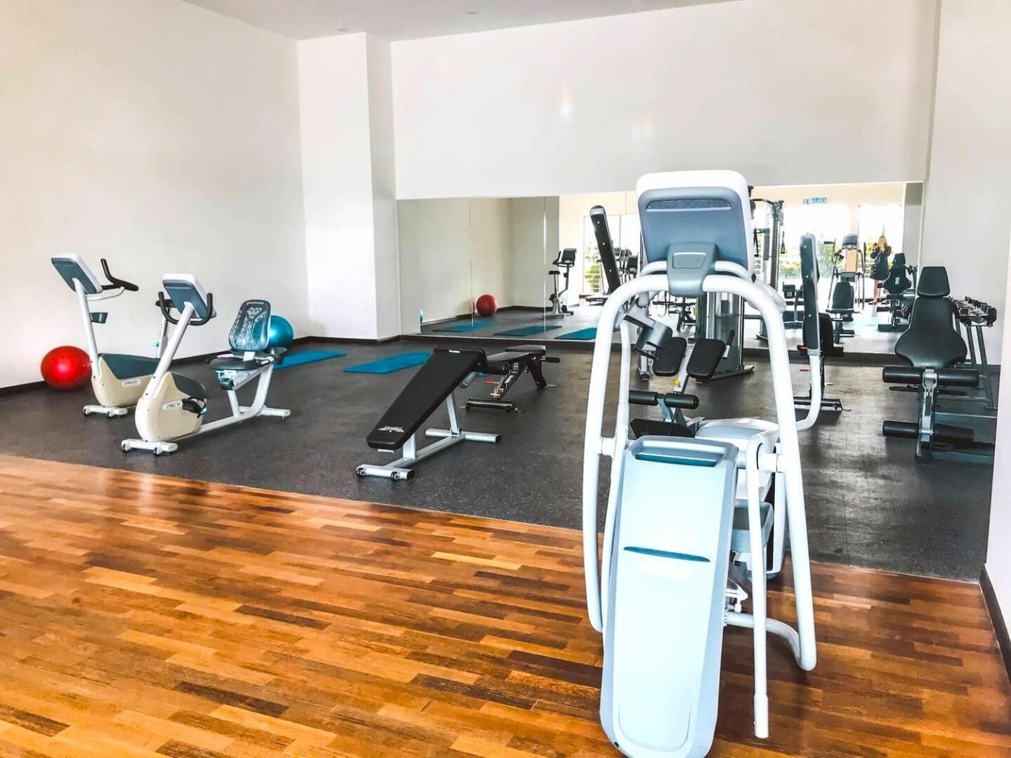 Silverscape Seaview Residence Melaka Bagian luar foto