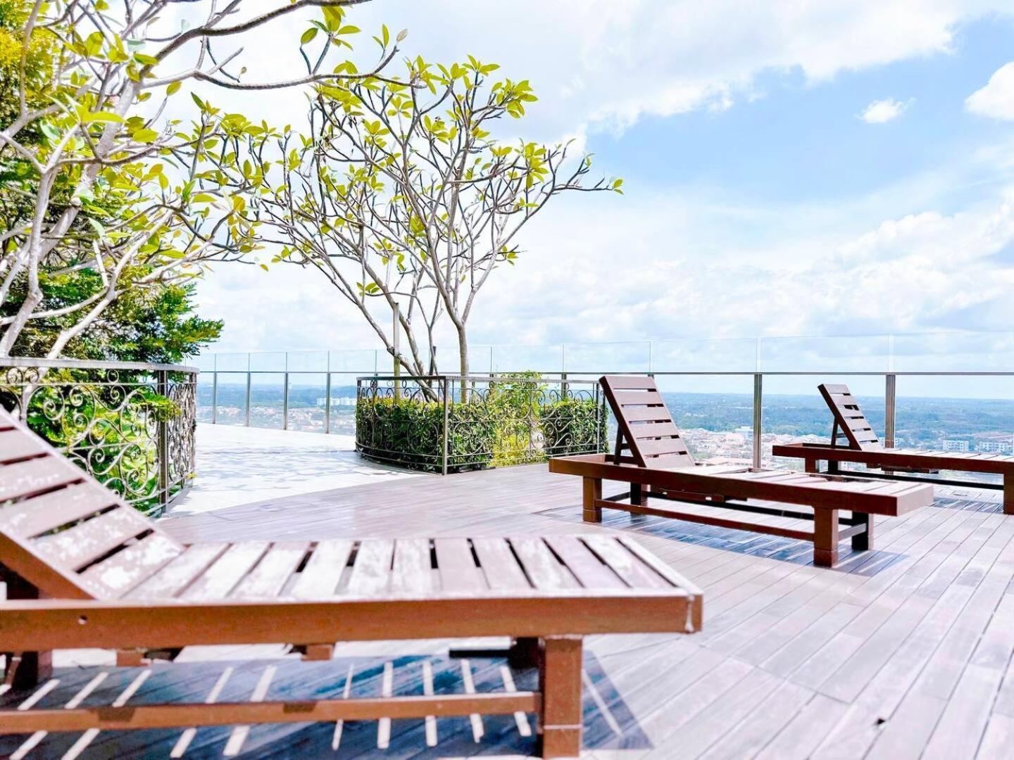 Silverscape Seaview Residence Melaka Bagian luar foto