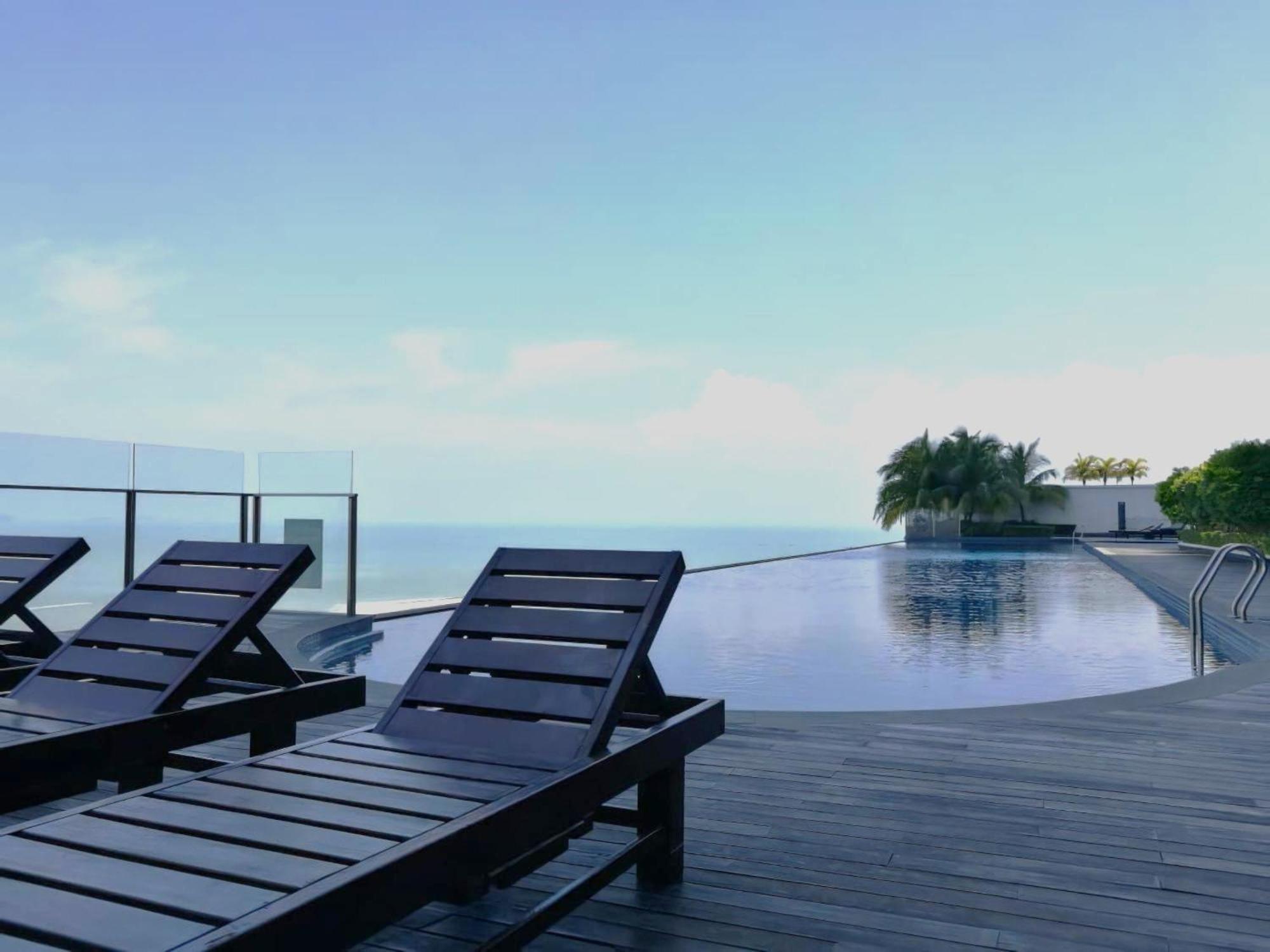 Silverscape Seaview Residence Melaka Bagian luar foto